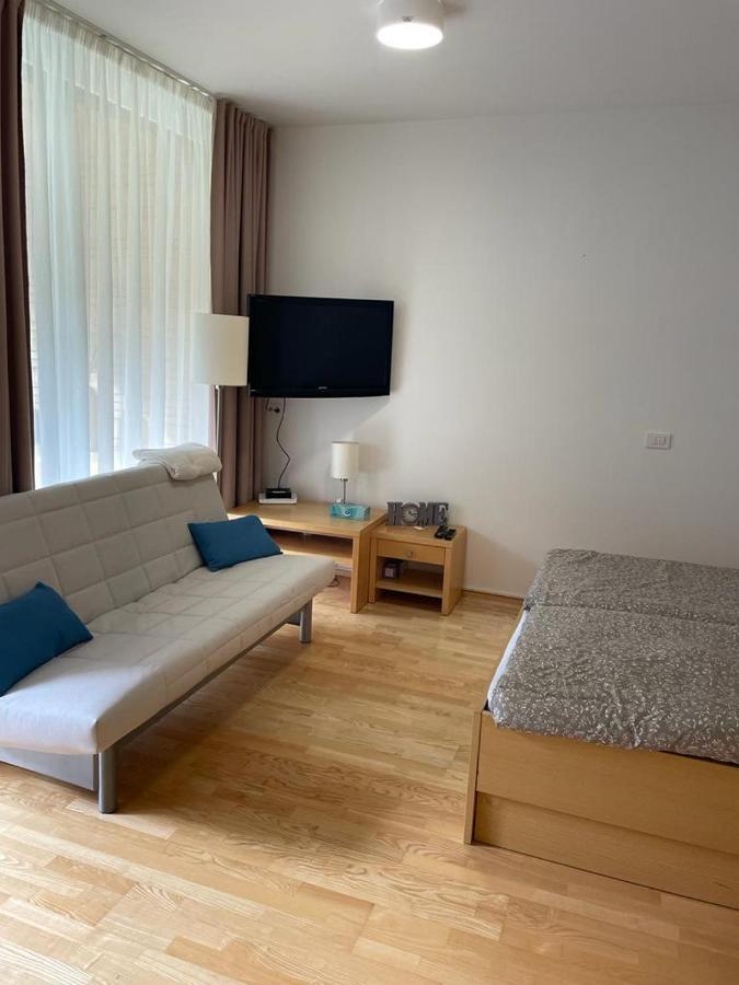 Appartement Casa Brut Premium Free Parking à Maribor Extérieur photo